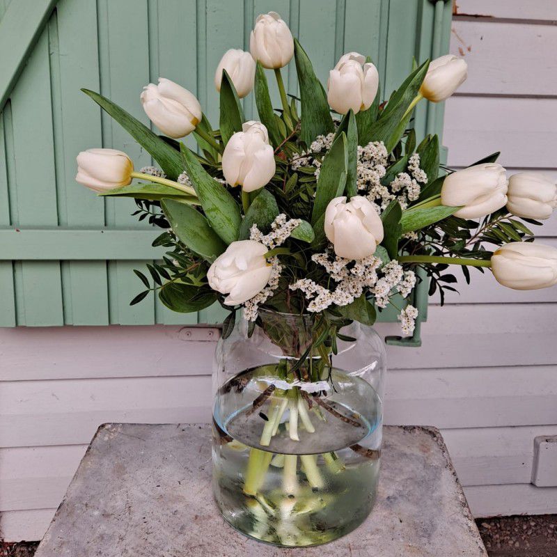Ramo tulipanes blancos